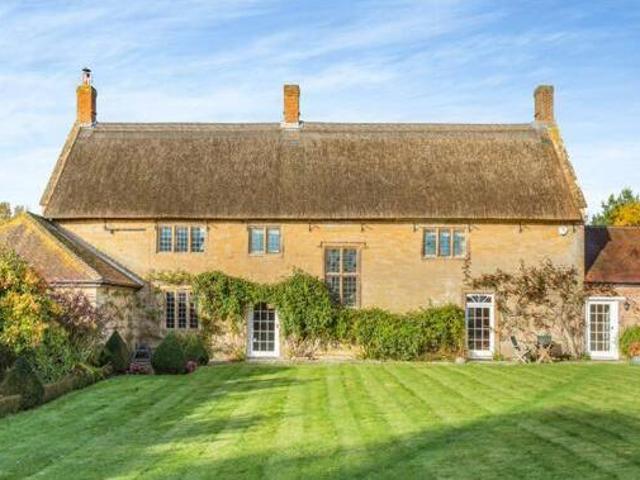 House for sale in Martock, Somerset