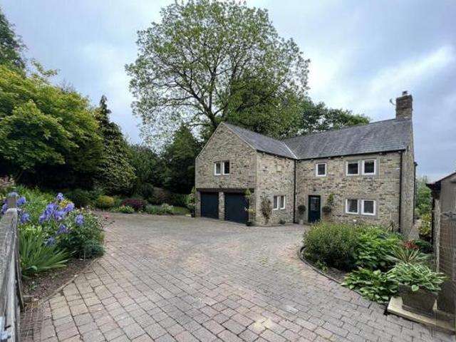 House for sale in Froggatt, East Midlands