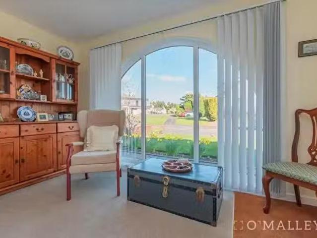 House for sale in Devonside