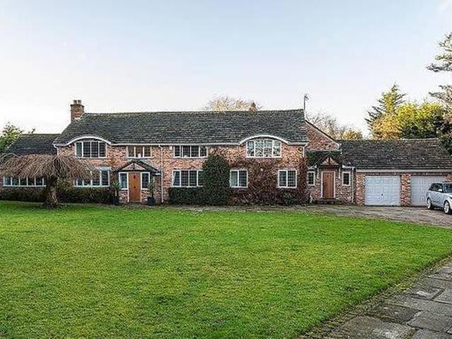 House for sale in Lyons, Greater London