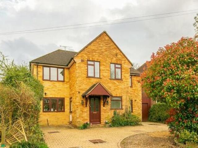 House for sale in Surrey