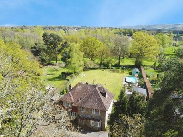 House for sale in Midhurst, Chichester