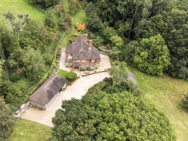 House for sale in Littlecote, West Sussex
