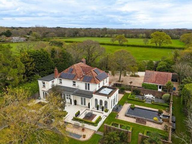 House for sale in City of London, Greater London