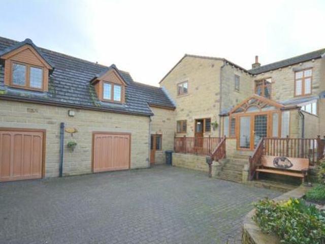 House for sale in Heckmondwike, West Yorkshire
