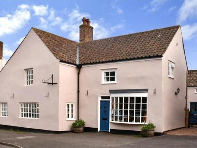 House for sale in Lyons, Greater London