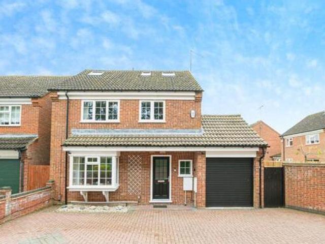House for sale in Northampton, Northamptonshire