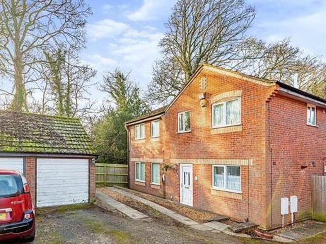 House for sale in Northampton, Northamptonshire