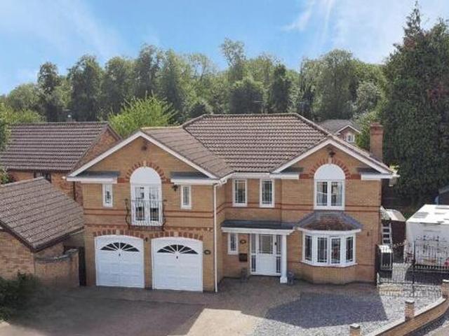 House for sale in Northampton, Northamptonshire