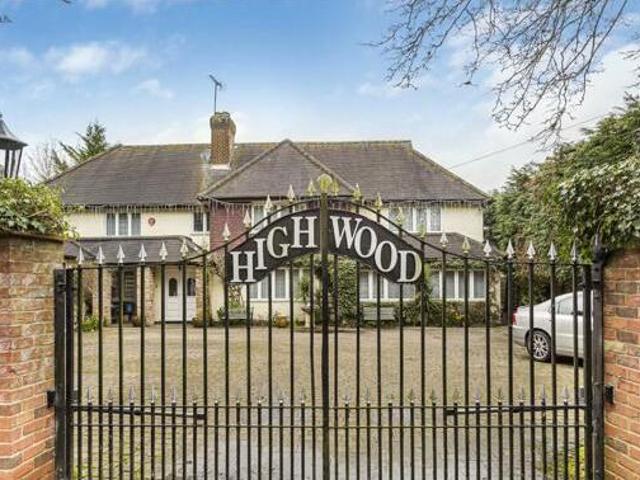 House for sale in Lyons, Greater London
