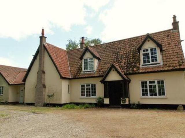 House for sale in Lyons, Greater London