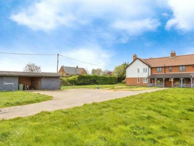 House for sale in East Bank, Norfolk