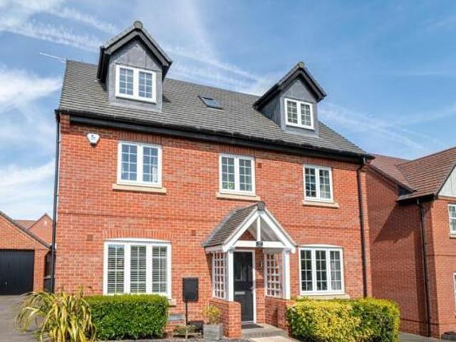 House for sale in Camp Hill, Warwickshire