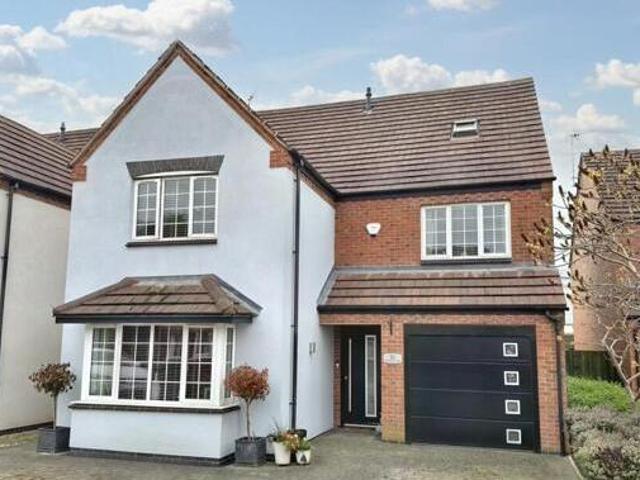 House for sale in Camp Hill, Warwickshire