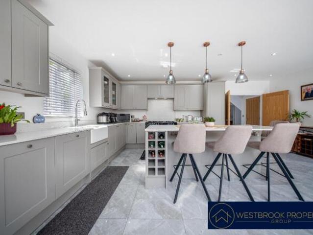 Farm for sale in Moulsham, Chelmsford
