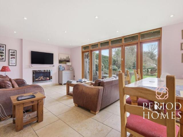 Farm for sale in Clapgate, Navestock Side