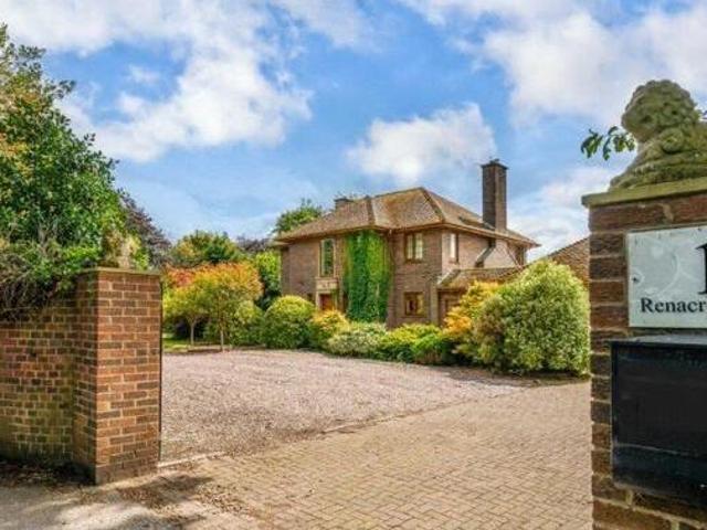 House for sale in Roby Mill, Lancashire