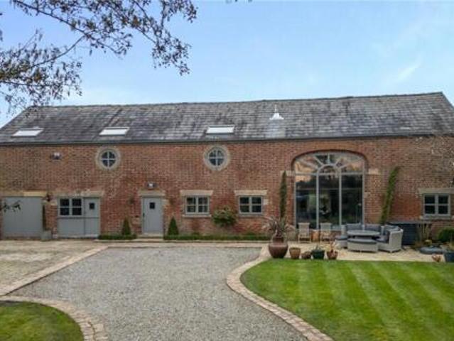 House for sale in Roby Mill, Lancashire