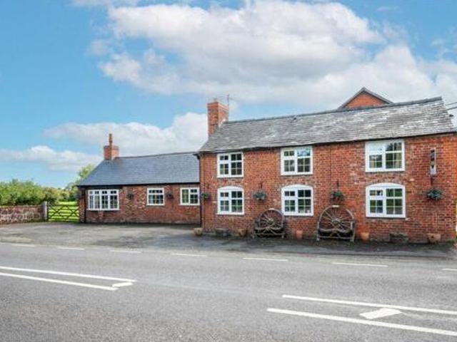 House for sale in Oswestry, Shropshire