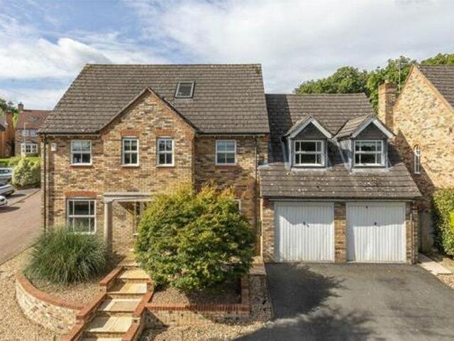House for sale in Otley, West Yorkshire