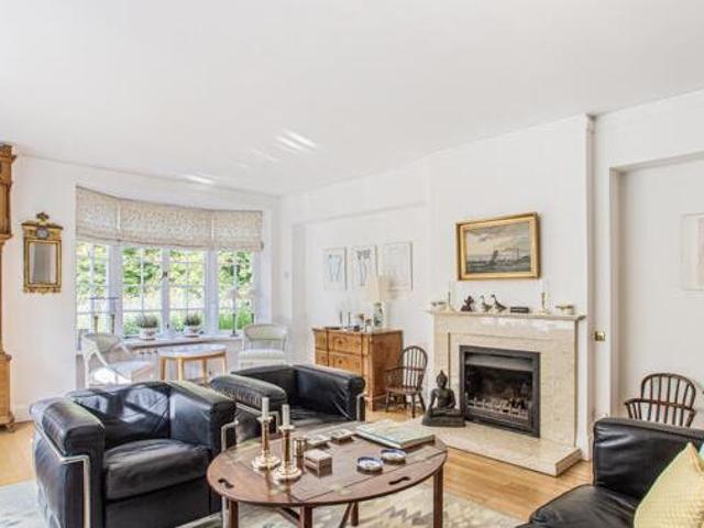 House for sale in The Slade, Oxfordshire