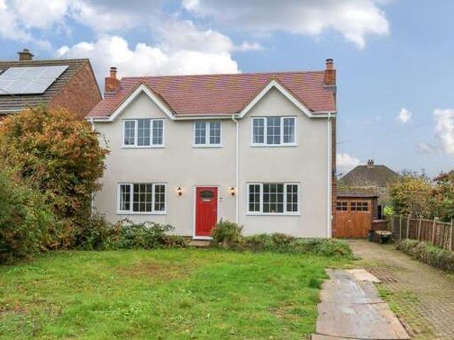 House for sale in The Slade, Oxfordshire