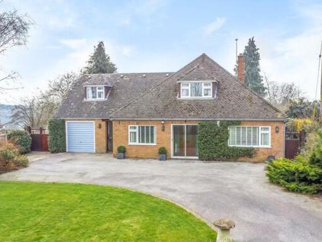 House for sale in The Slade, Oxfordshire