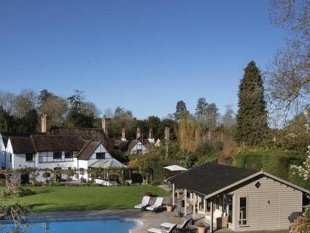 House for sale in The Slade, Oxfordshire