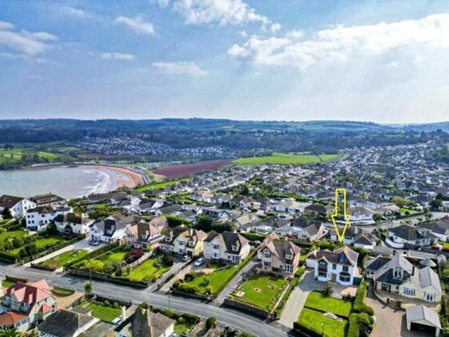 House for sale in Three Beaches, Livermead