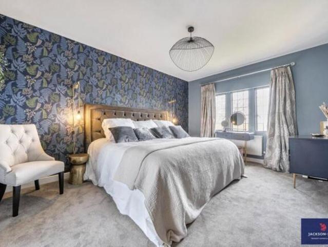 Farm for sale in Northampton, Northamptonshire