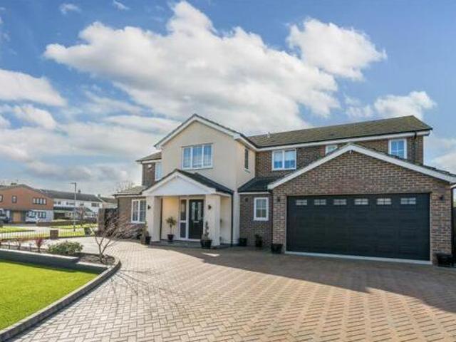House for sale in Bedford