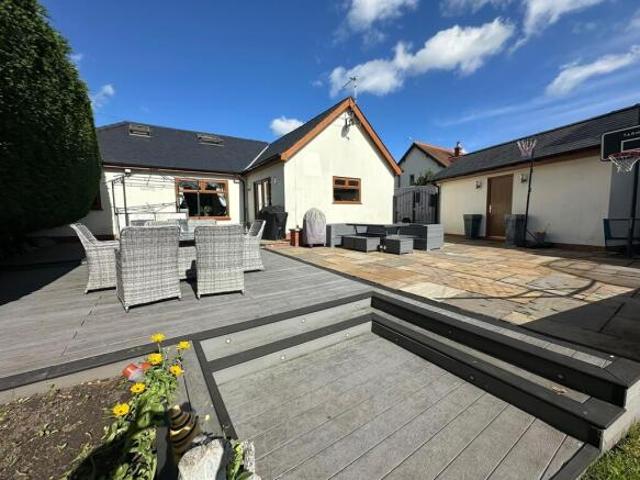 Farm for sale in Westhoughton, Bolton