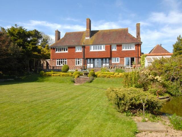 Farm for sale in Folkestone