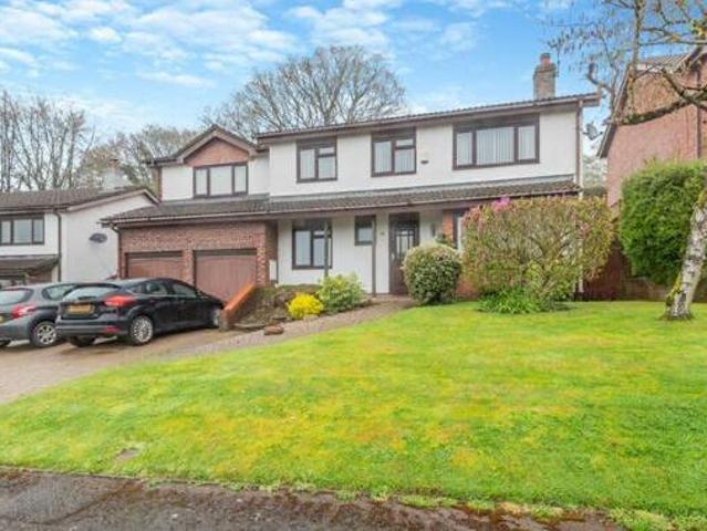 House for sale in Lyons, Greater London