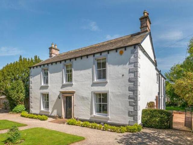 House for sale in Fell Lane