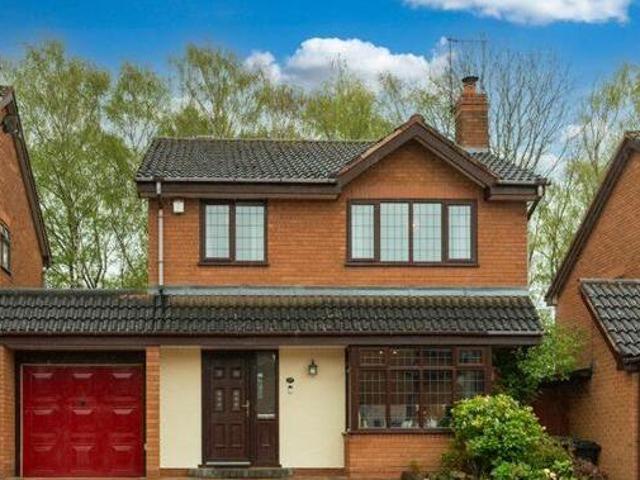House for sale in Brierley Hill, West Midlands