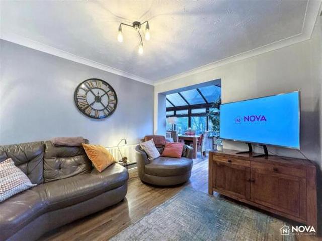 Farm for sale in Spring Park, Luton