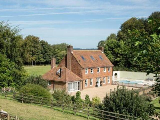 House for sale in Petersfield, East Hampshire