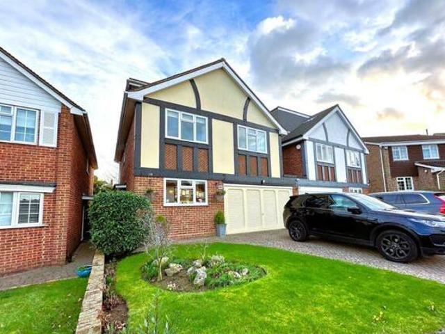 House for sale in Orpington, Greater London