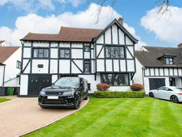 House for sale in Orpington, Greater London