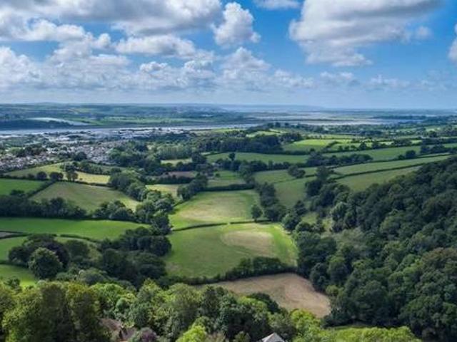 House for sale in Devon