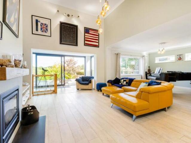 Farm for sale in Luton, England