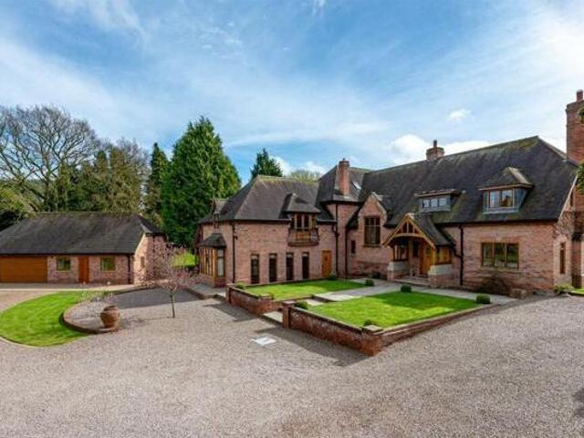 House for sale in Lyons, Greater London