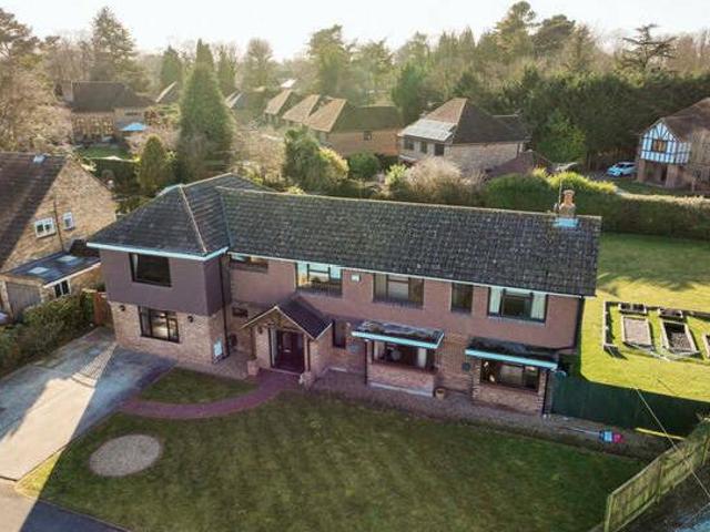 House for rent in Lyons, Greater London