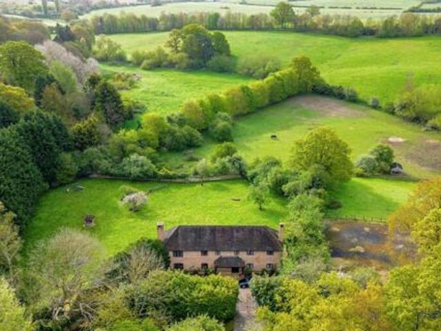 House for sale in Potters Bar, Hertfordshire