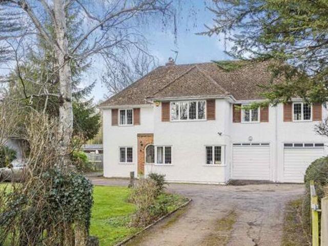 House for sale in Potters Bar, Hertsmere