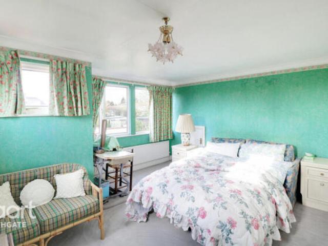 Farm for sale in Palmers Green, Greater London