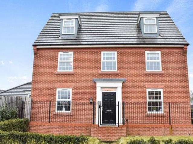 House for sale in Cottam, Higher Bartle