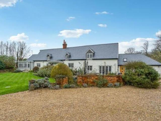 House for sale in Higher Bartle, Lancashire
