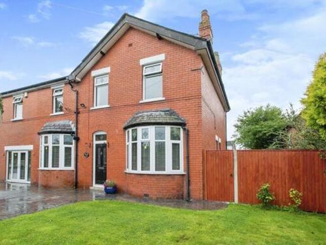 House for sale in Higher Bartle, Lancashire